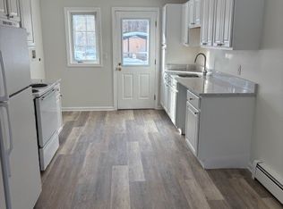 5 Winthrop Dr #5A, Farmington, CT 06032