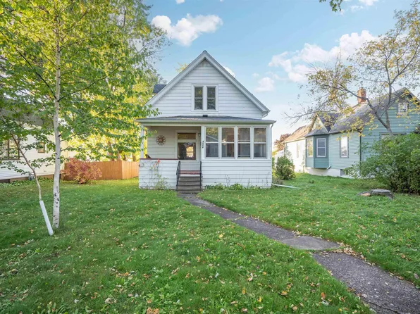 4524 Jay St, Duluth, MN 55804