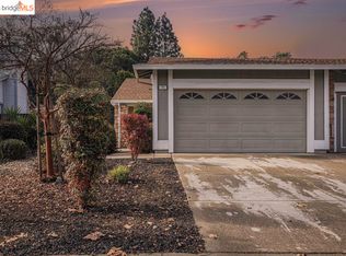 725 Heather Pl, Brentwood, CA