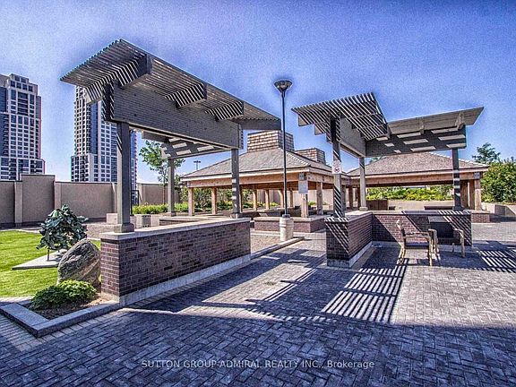 3rd image of 9 Valhalla Inn Rd #1511