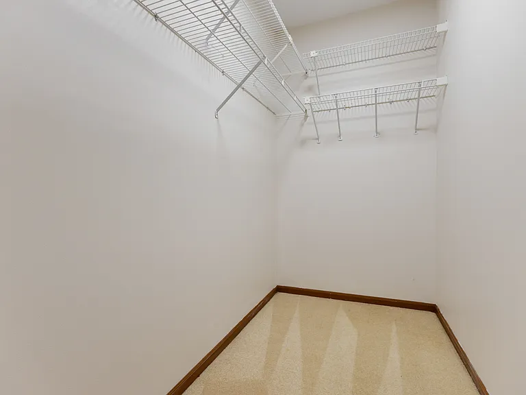 1791 Barnhill Dr — Photo 15