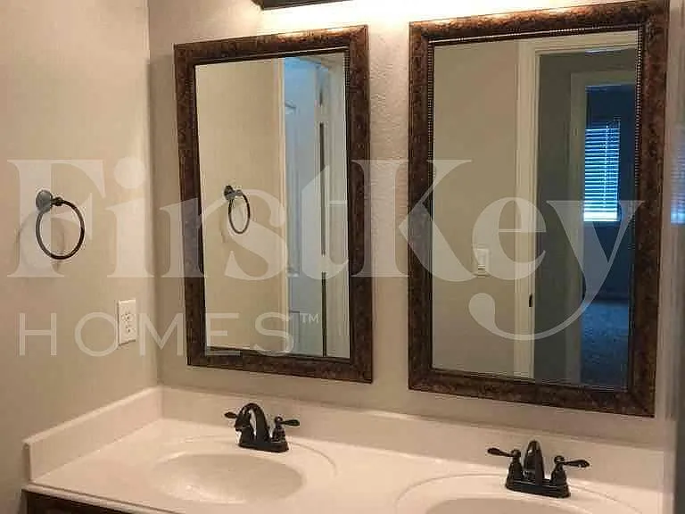 612 Celeste Ln — Photo 24
