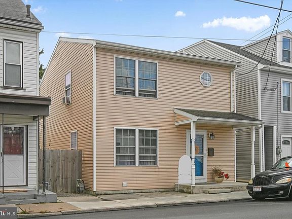 3rd image of 328 Lehman St