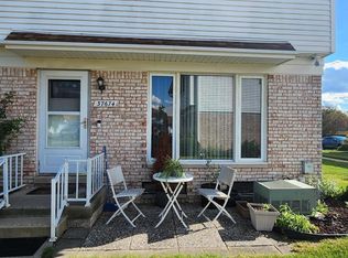 37674 Colonial Dr, Westland, MI 48185