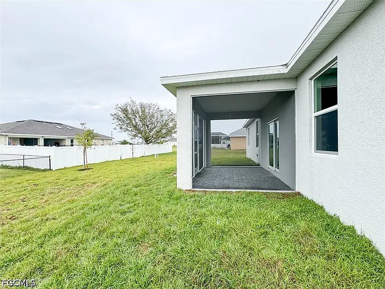 512 NW 25th Ave — Photo 36
