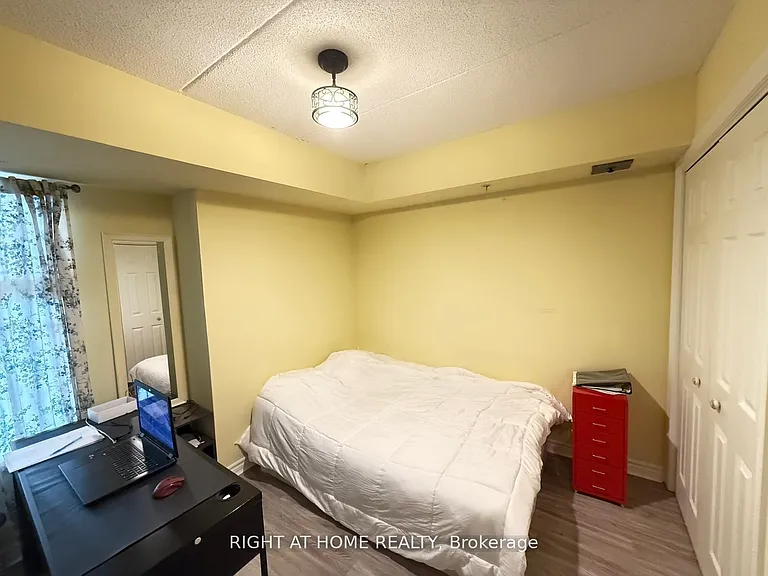 1340 Main St E #206 — Photo 6