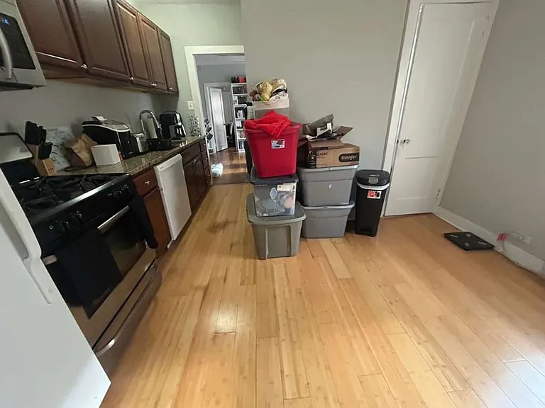 2254 Bryn Mawr Ave — Photo 19