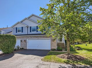 269 Waverly Ct, Willowbrook, IL 60527