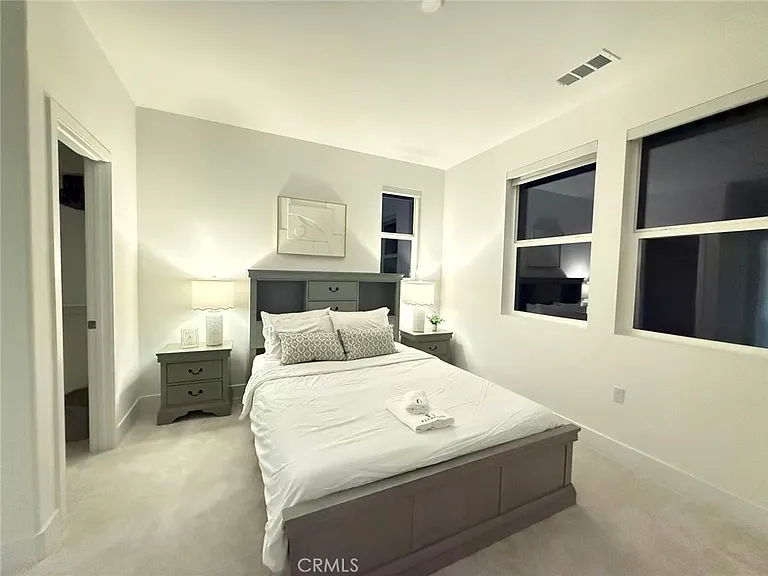 313 Proctor — Photo 14