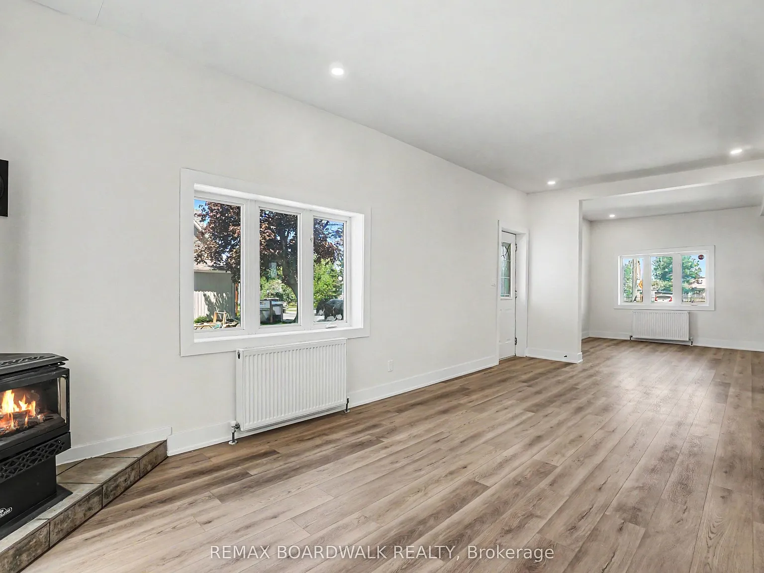 2 bed, $2,400 — Photo 3