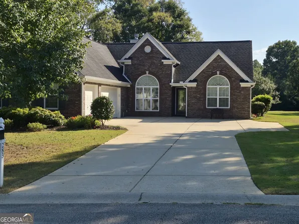283 Blue Grass Dr, Jefferson, GA 30549