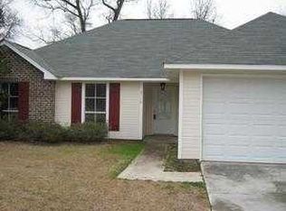 9712 Breeden Dr, Baton Rouge, LA 70811