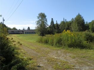 670 Old County Rd, Stockton Springs, ME 04981