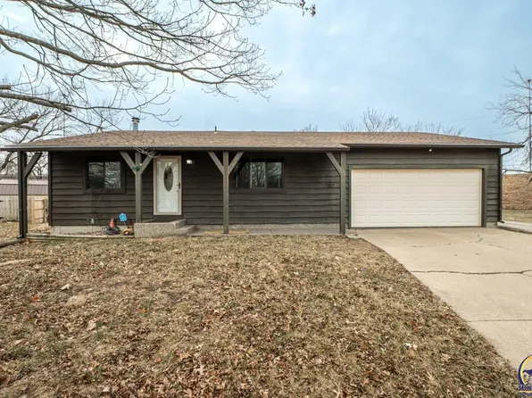 1033 SW Marge Ct, Topeka, KS 66615