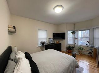 23 Hall St #I, Somerville, MA 02144
