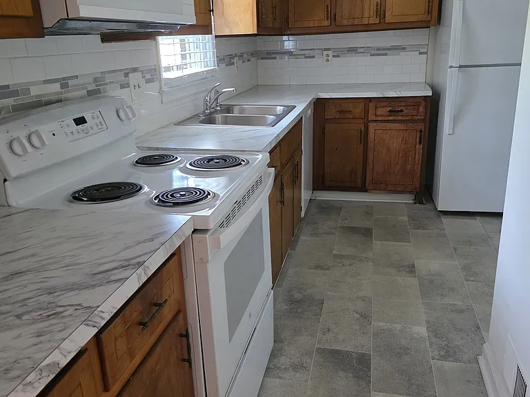 4500 Shannon Blvd — Photo 6