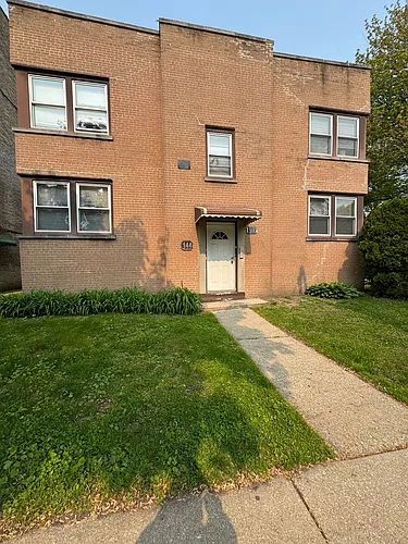 144-146 Custer Ave Photo 1