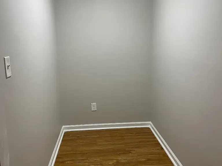 1 bed, 1000 sqft, $1,100 — Photo 4