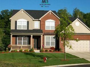 30162 Sparkelberry, Southfield, MI 48076