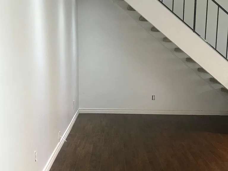 6728 Omega Dr — Photo 9