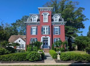 130 Main St, Keyport, NJ 07735