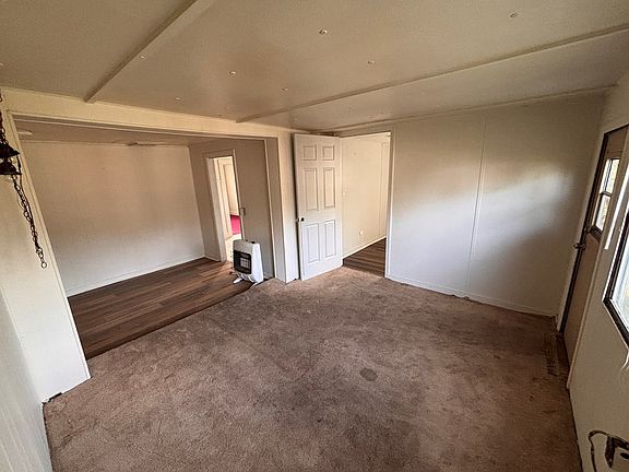5th image of 702 Beetree Ave