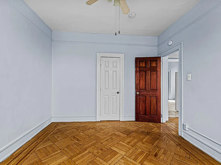 245 Liberty Ave #2R — Photo 4
