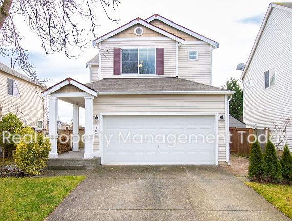 2nd image of 1902 190th Street Ct E