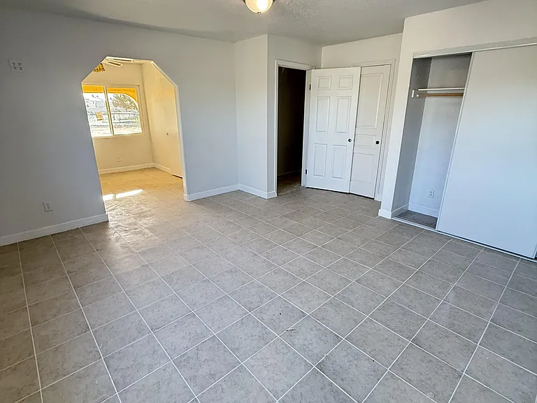 10080 Pyrite Ave — Photo 14