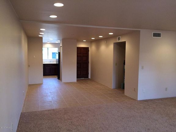 3rd image of 7847 E Waverly St