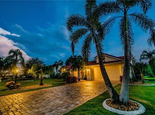 2127 New Bedford Dr, Sun City Center, FL 33573