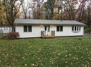 6 Larch Ct, Newton, NJ 07860