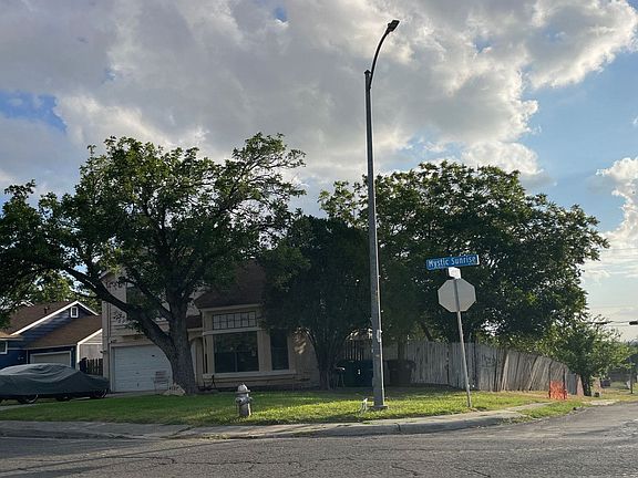 2nd image of 4127 Mystic Sunrise Dr