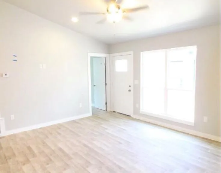 9404 Menchaca Rd #A — Photo 10