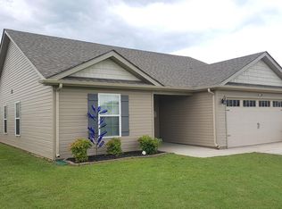153 Bob White Trl, Oak Grove, KY 42262