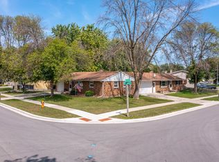 1250 S 6th St, De Pere, WI 54115