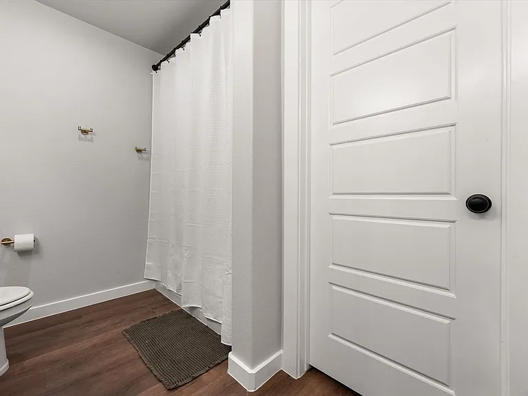 2140 Kokomo Ave — Photo 15