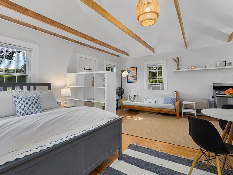109 Allston Ave — Photo 8