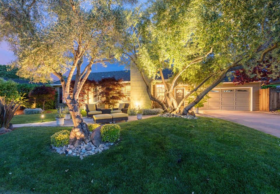1st image of 16252 Roseleaf Ln