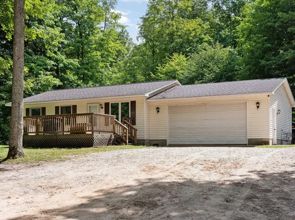 206 Gregg Rd SW, South Boardman, MI 49680