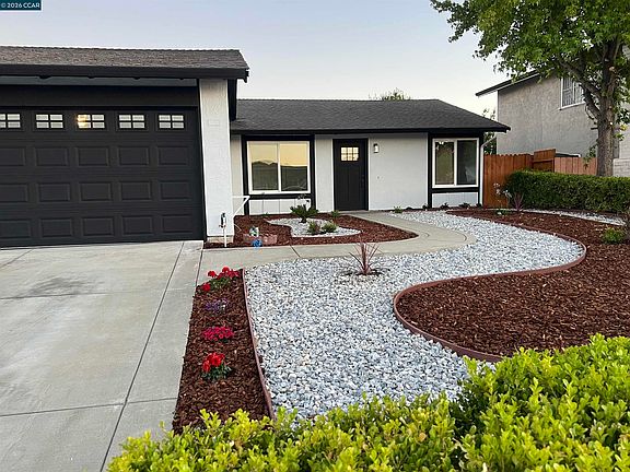 2nd image of 1116 Langlie Way
