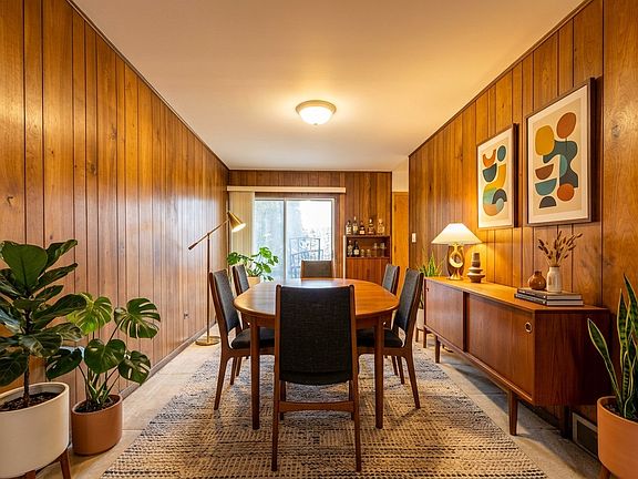 4th image of 1222 Woodside Rd