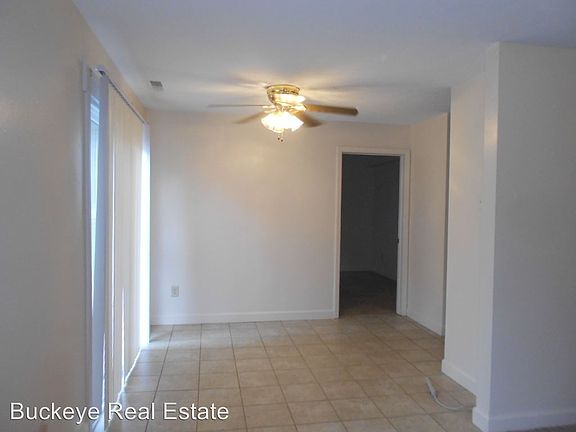 5th image of 161 W Maynard Ave APT 1H