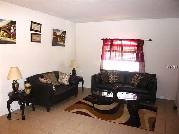 3rd image of 3908 Santa Elena Ln