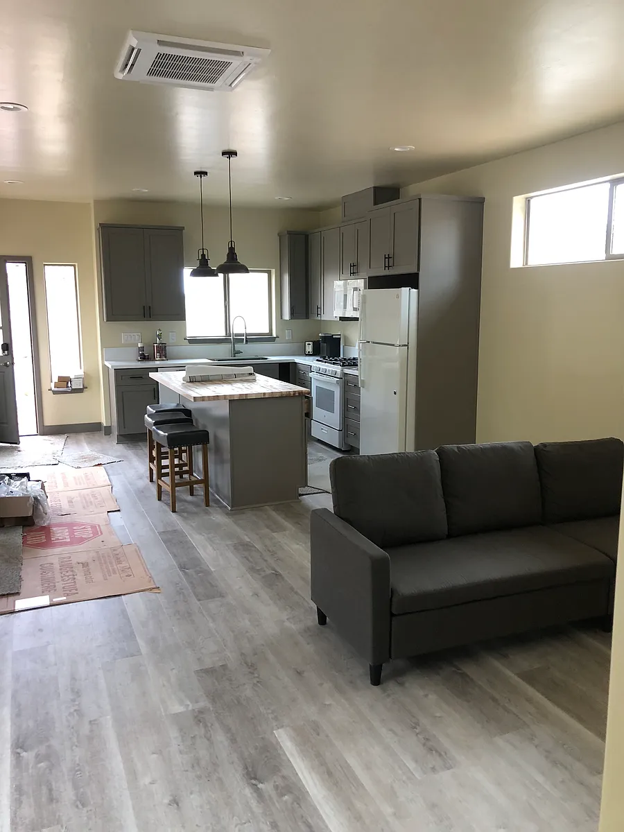Common room - 3126A Dolores Ct