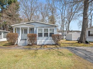 239 Mapleleaf Dr, Taunton, MA 02780