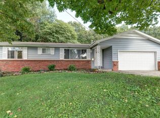842 S Belcrest Ave, Springfield, MO 65802
