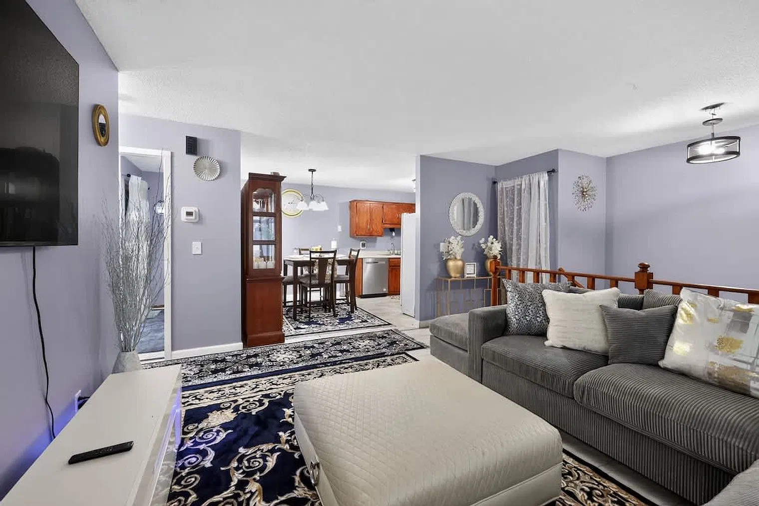2 bed, 1.0 bath, $5,970 — Photo 1