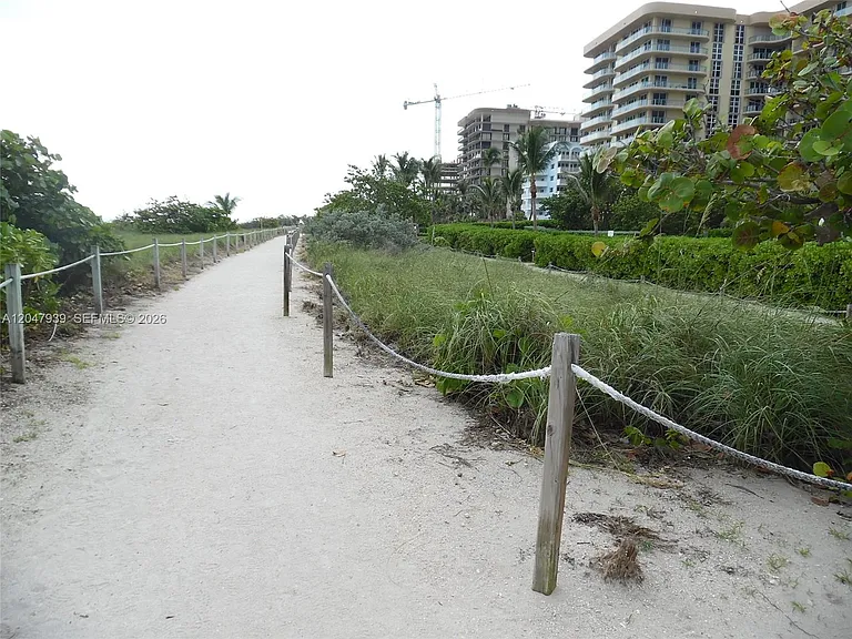8911 Collins Ave #1102 — Photo 36