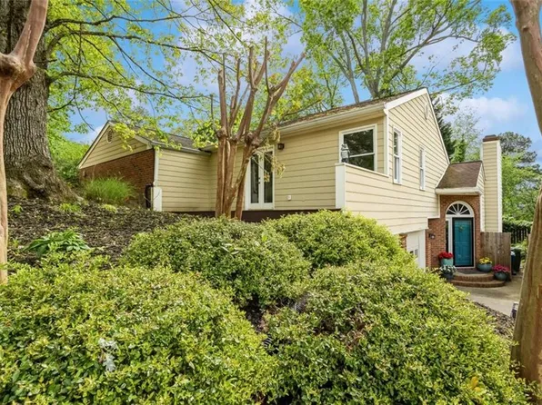 1824 Rockridge Pl NE, Atlanta, GA 30324